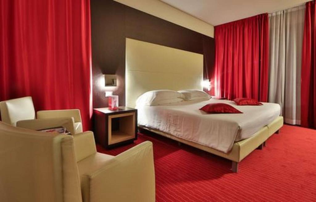Postel nebo postele na pokoji v ubytování Best Western Plus Hotel Galileo Padova