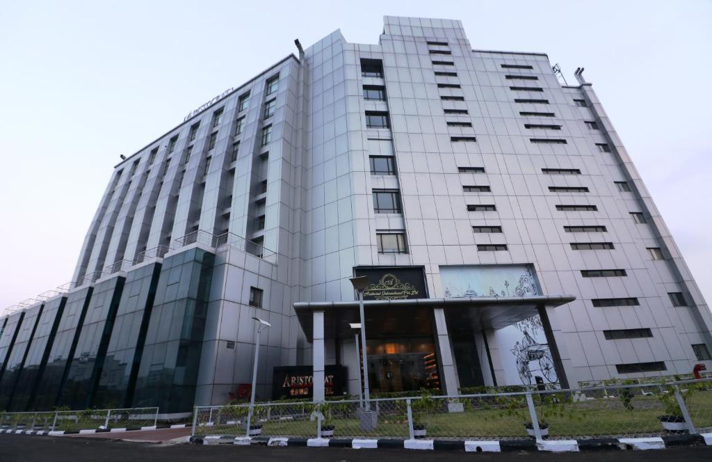 Gallery image of Aristocrat Hotel in Kolkata