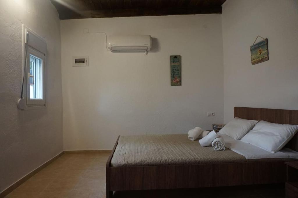 Kép Loft House by the Sea!! szállásáról Kapetanianában a galériában