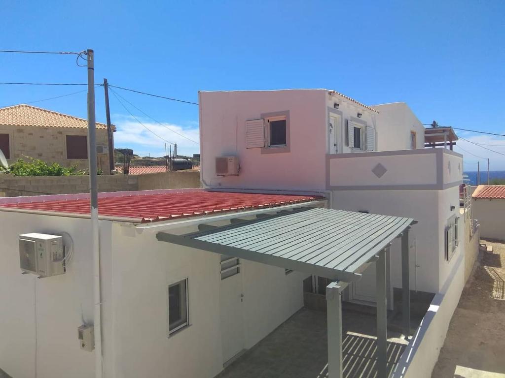 Kép Loft House by the Sea!! szállásáról Kapetanianában a galériában