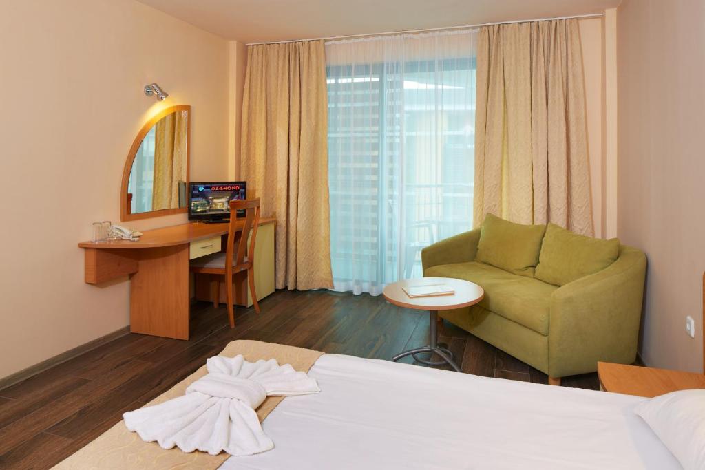 Diamond Hotel - All Inclusive - Studio With Balcony (2 Adults + 2 Children)