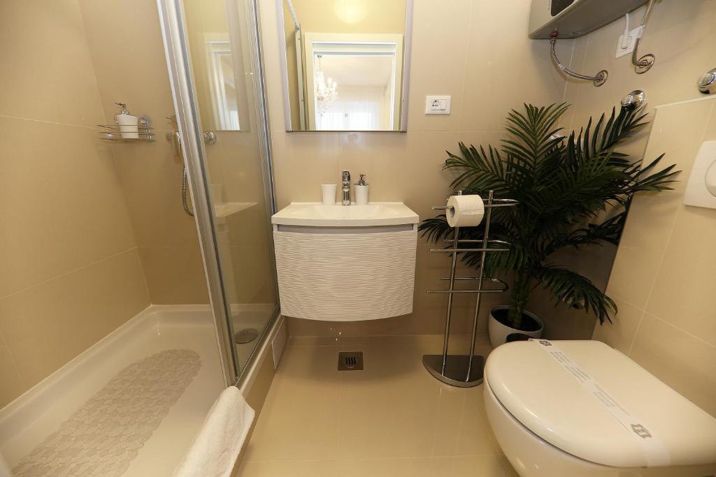 KIKO Luxury Accommodation - 10