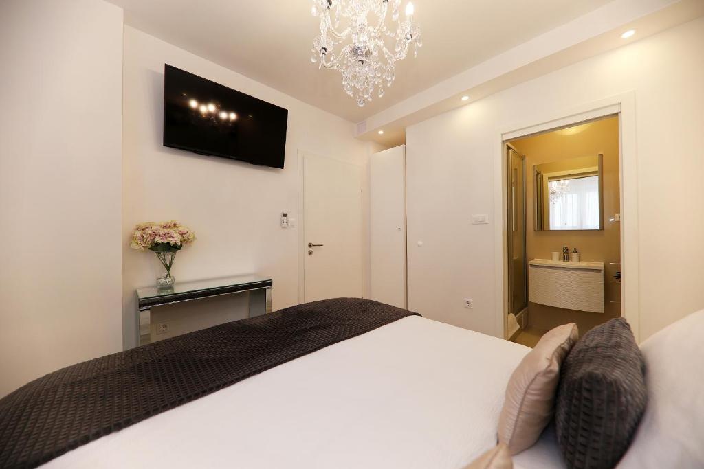 KIKO Luxury Accommodation - 18