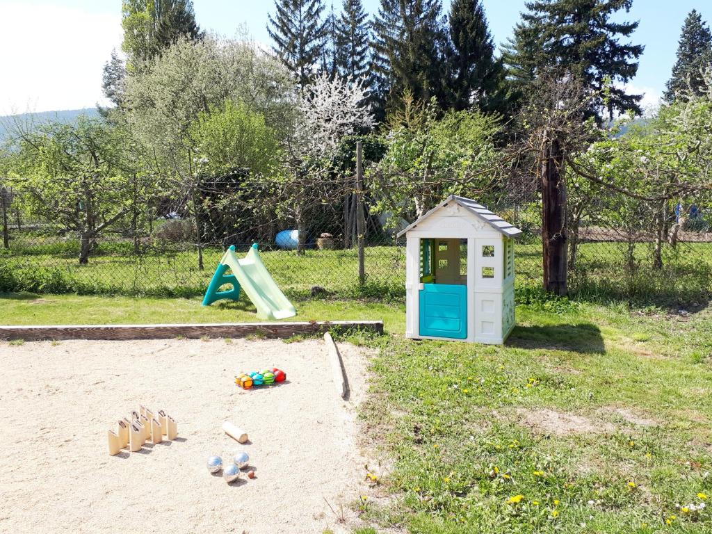 Herní místnost nebo prostor pro děti v ubytování B&B Relais du Vigneron - Jean-Luc et Bruno Meyer