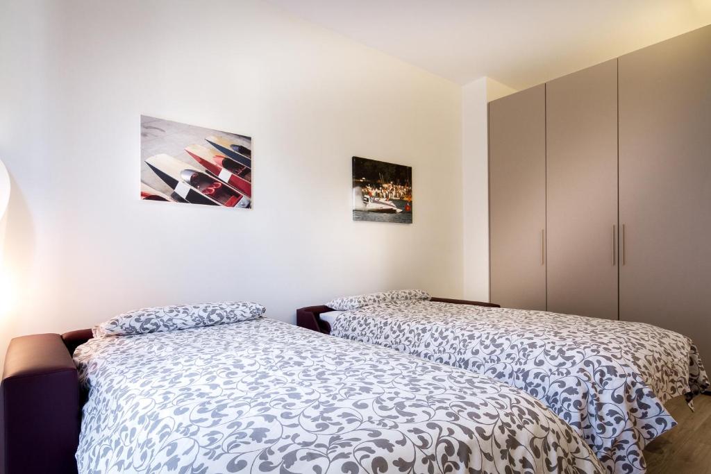 Lake Home Holiday - 14