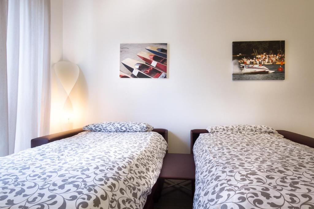 Lake Home Holiday - 13