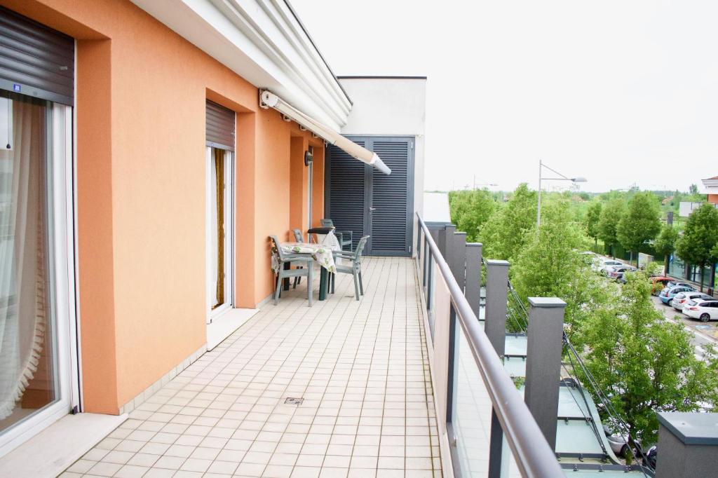 Balkon lub taras w obiekcie App4rent Family Apartment 3 camere, 2 bagni, Wi-Fi, animali ammessi
