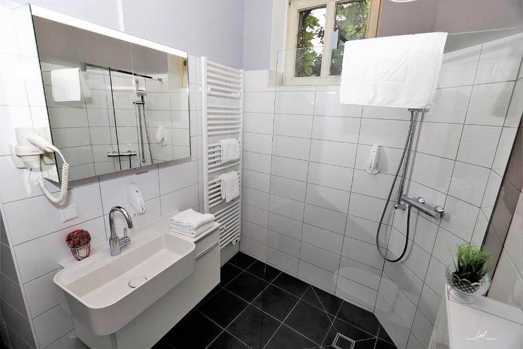 Koupelna v ubytování Hotel Carinthia Velden