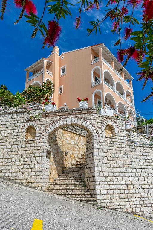 Zdjęcie z galerii obiektu Naftis Apartments w mieście Pelekas