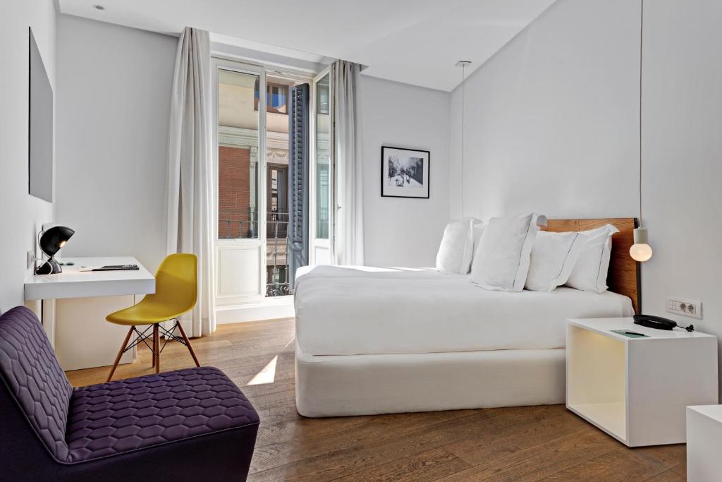 
Double or Twin Room with Balcony
