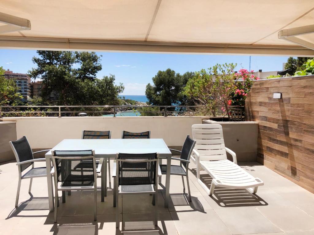 Balkón nebo terasa v ubytování Apartamento Playa Capellans - Gran terraza