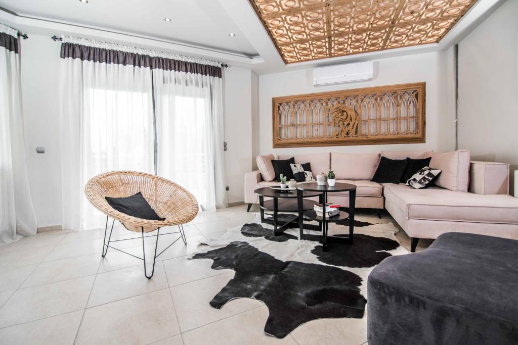 Alpha Estate Olive Grove - отзывы и видео