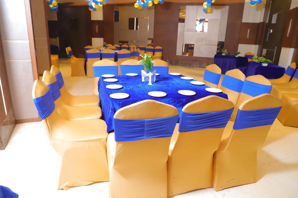 Restaurace v ubytování Maple Grand