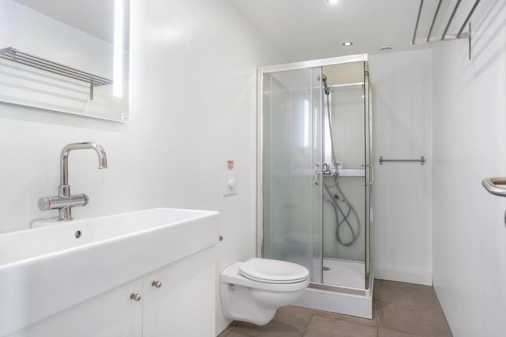 Koupelna v ubytování Stay Apartments Einholt