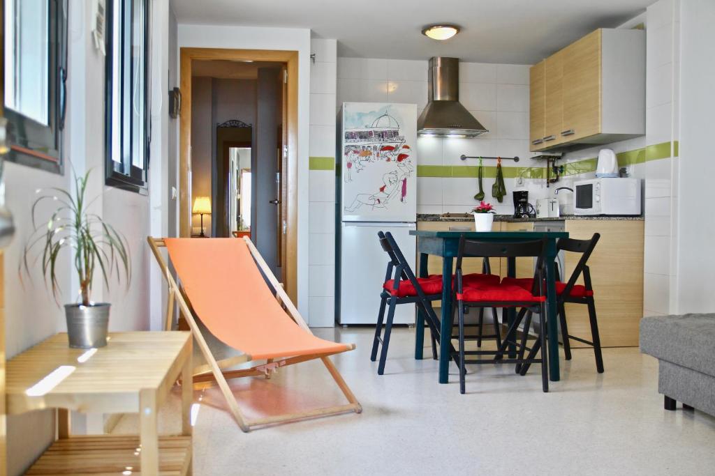 Apartamento PUERTA-CALETA by Cadiz4Rentals, Cádiz – Updated ...