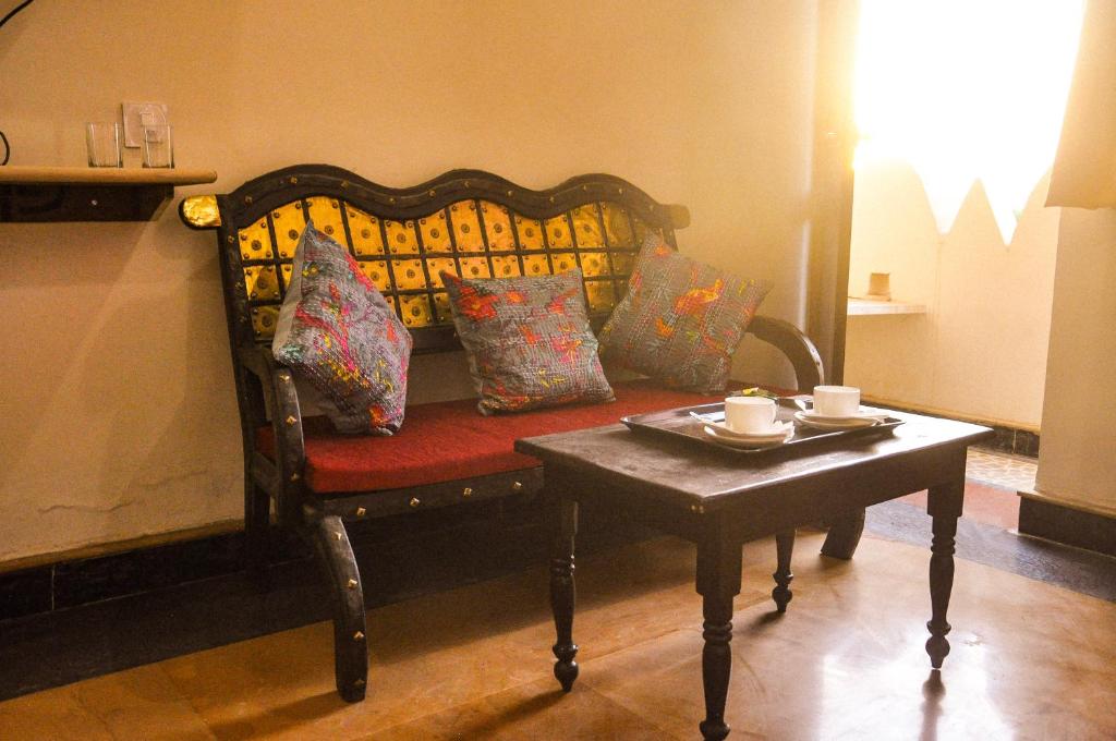 Posezení v ubytování Hotel Vamdev Fort