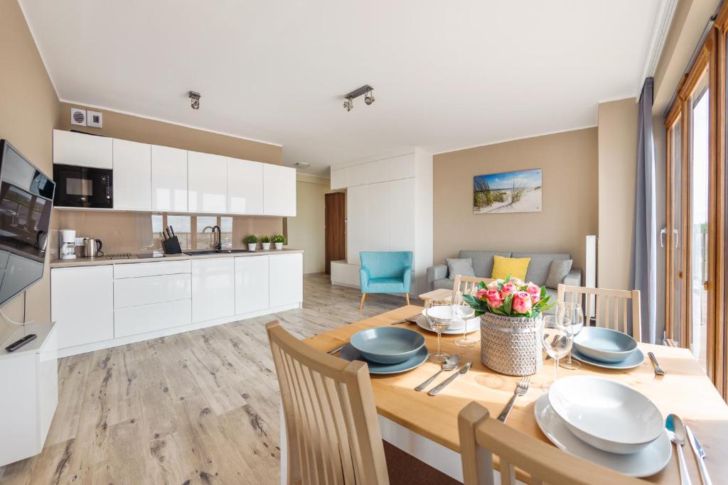 Apartamenty Sun & Snow Kołobrzeg Resorts z basenem - One-Bedroom Apartment