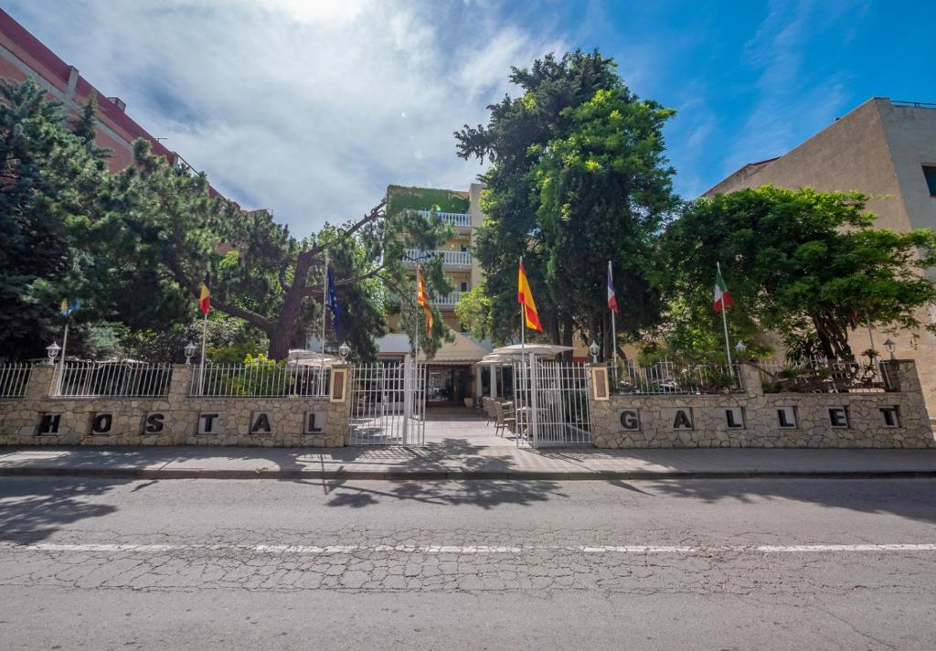 Fotografie z fotogalerie ubytování Hostal Gallet v destinaci Roses