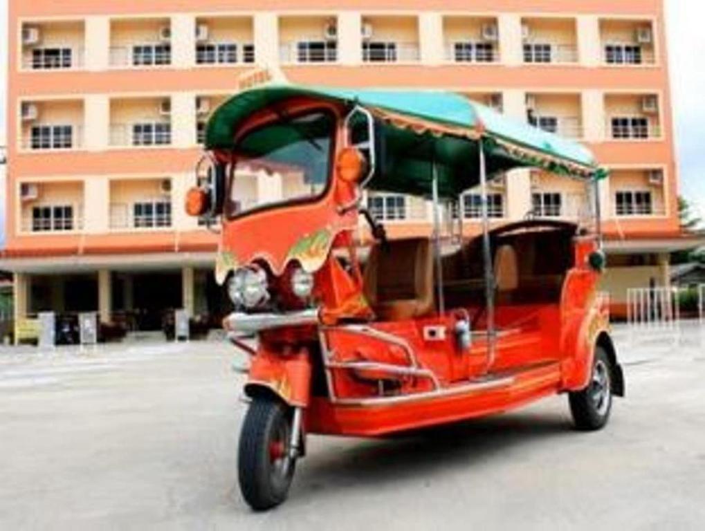Fotografie z fotogalerie ubytování P.A. Place Hotel v destinaci Nakhon Sawan