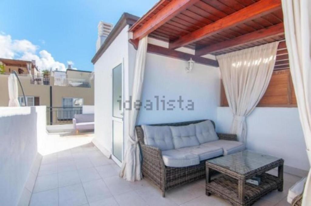 Posezení v ubytování Two bedroom duplex with spectacular ocean view in Costa Adeje