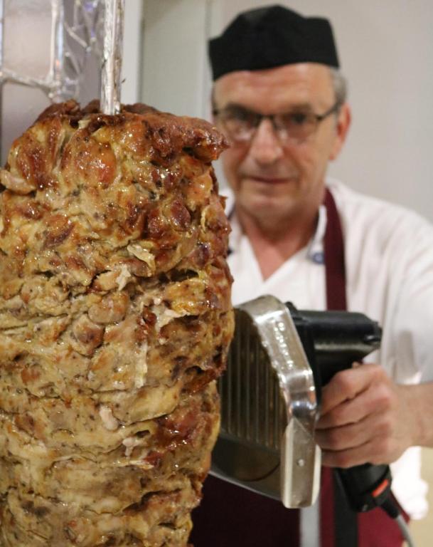 Jídlo v hotelu nebo okolí