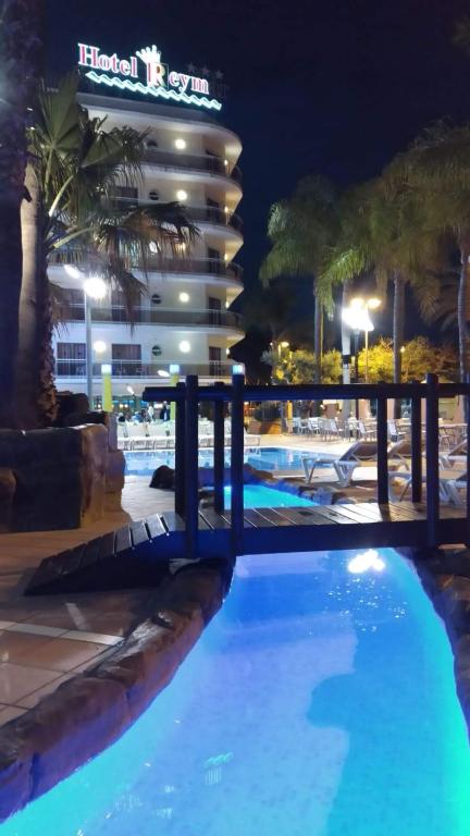 Bazén v ubytování Hotel Reymar nebo v jeho okolí