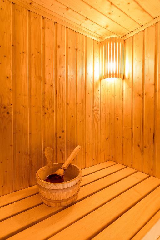 Fotografie z fotogalerie ubytování Willa Kłodzko-Zacisze - Sauna - Siłownia - Komnata Solna v destinaci Kladsko