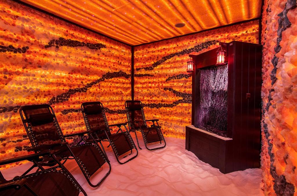 Fotografie z fotogalerie ubytování Willa Kłodzko-Zacisze - Sauna - Siłownia - Komnata Solna v destinaci Kladsko