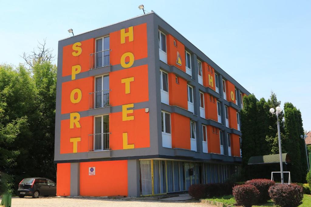Budova, kde se hostel nachází