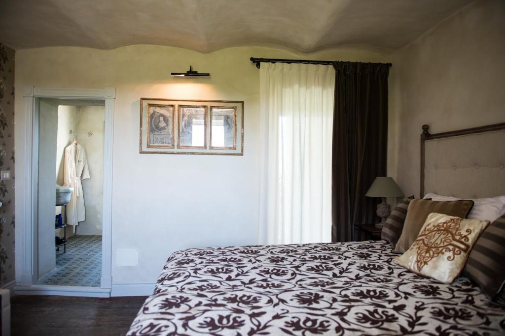 Posteľ alebo postele v izbe v ubytovaní [TARTUFO BIANCO] Villa Althea