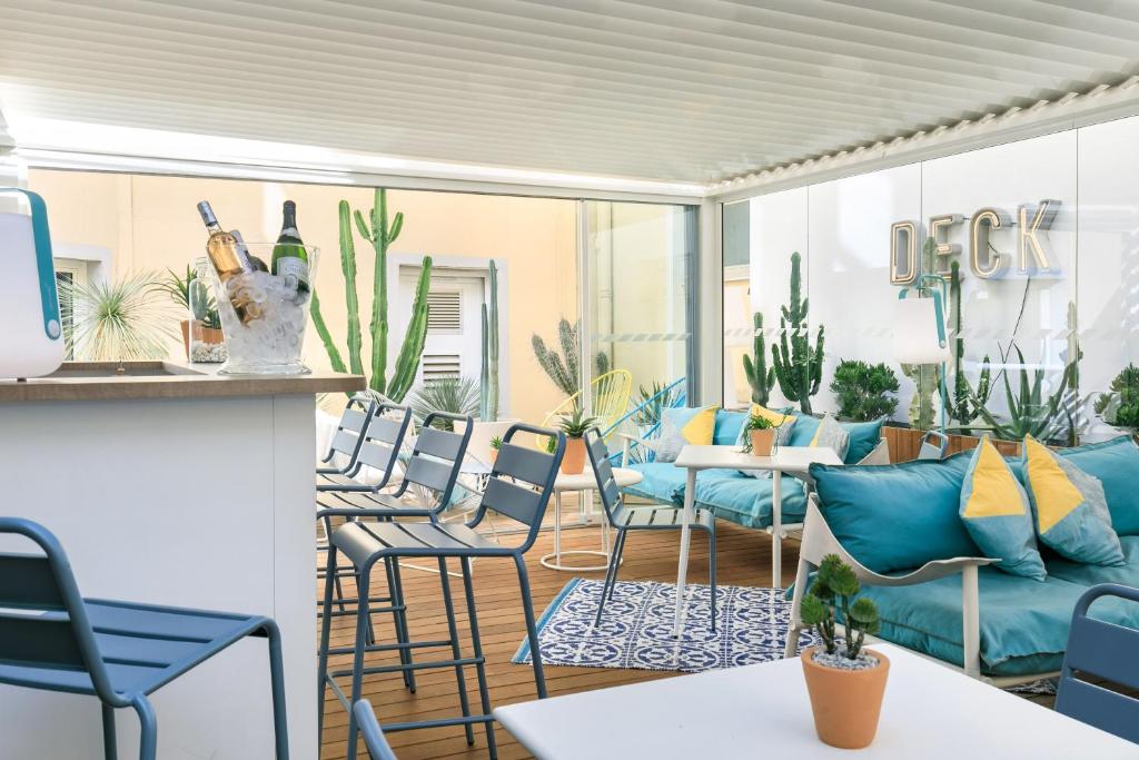 The Deck Hotel by Happyculture - Resim 19