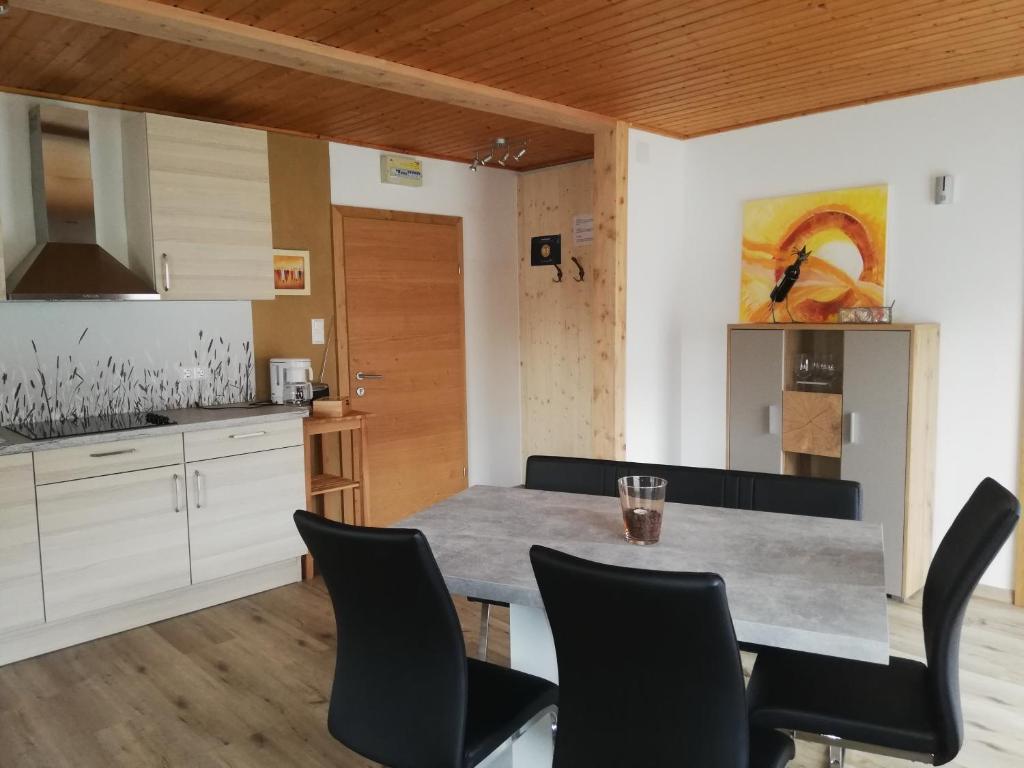 Kuchyň nebo kuchyňský kout v ubytování Simonbauerhof