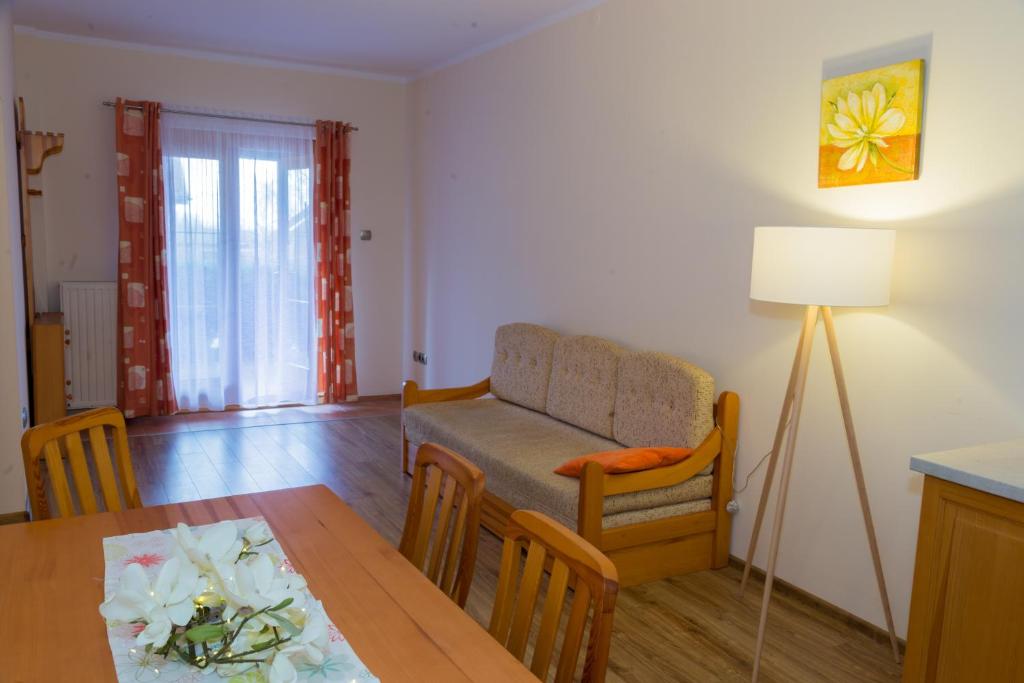 Posedenie v ubytovaní Apartamenty Miranda