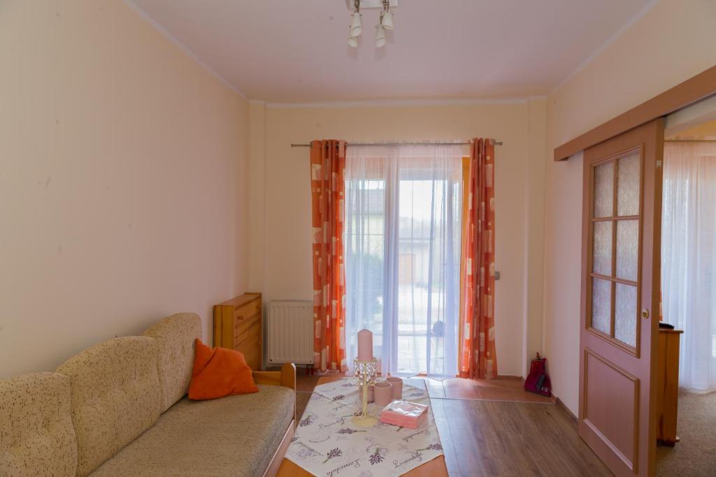 Posedenie v ubytovaní Apartamenty Miranda