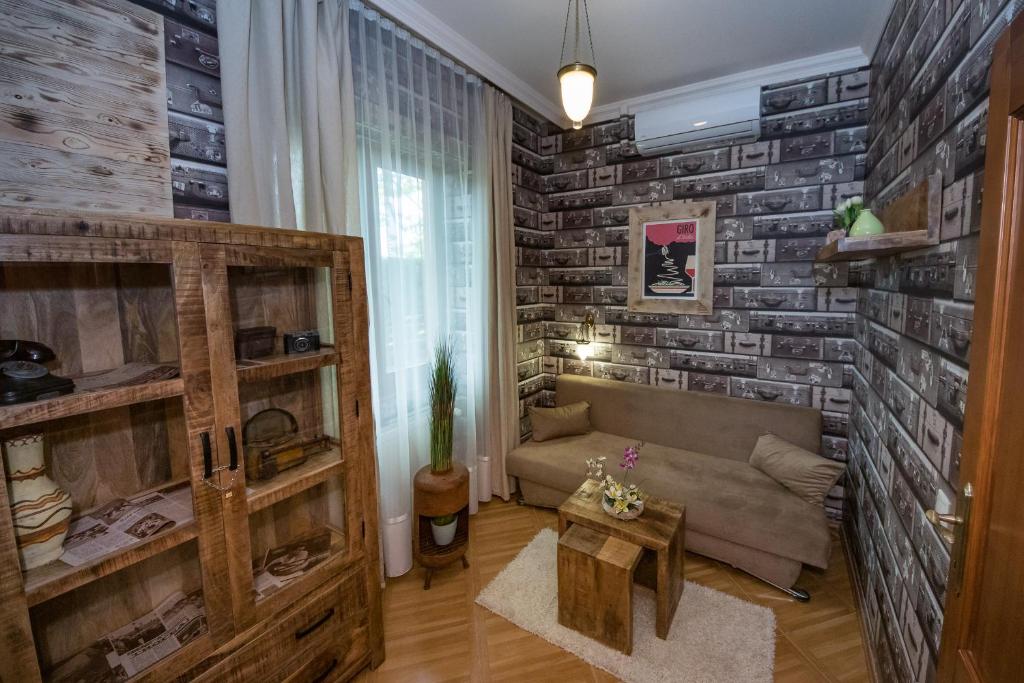 Posezení v ubytování Platan Garden Rooms & Restaurant