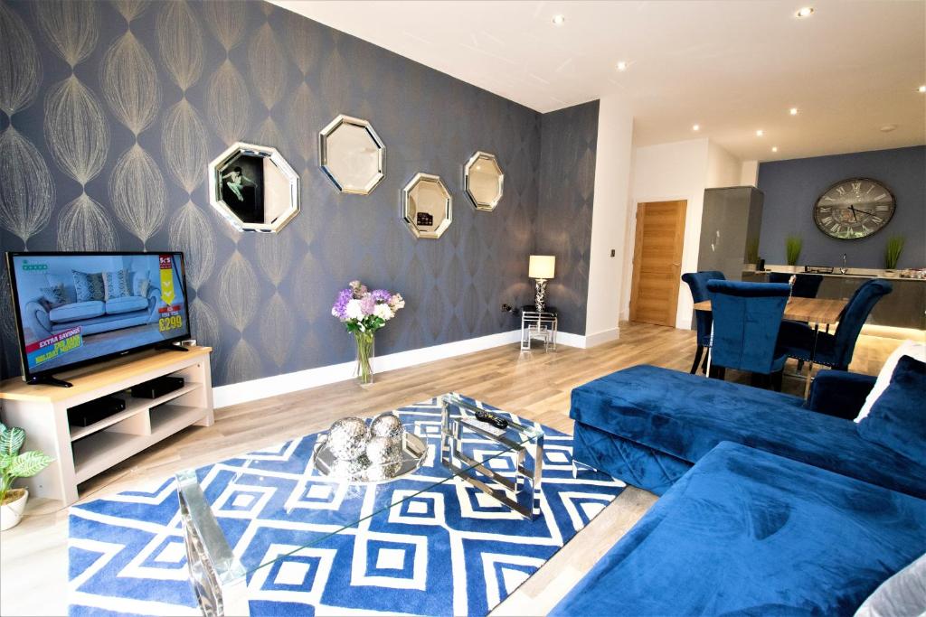 Rowan Tree - Your Apartment - Apartment With Garden View