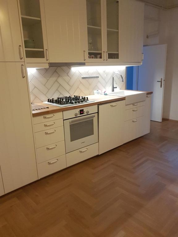 Guest House Nokturno - Apartamento De Lujo