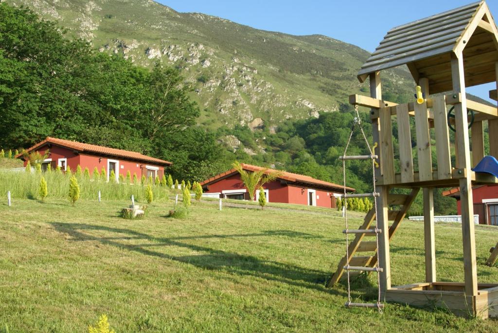 Apartamentos de Montaña La Xana Vieia - Jara -, Llerandi ...