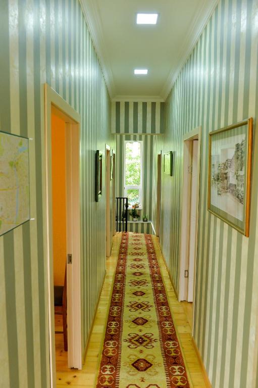 Foto de la galeria de Friendly Guest House a Kutaisi