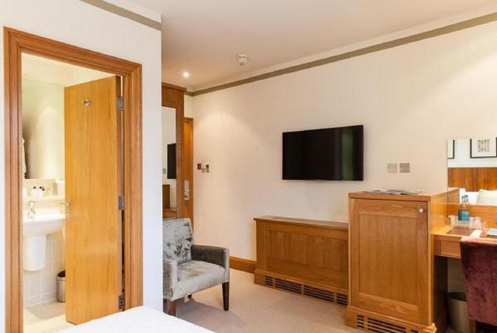 The Rockwell - Resim 21