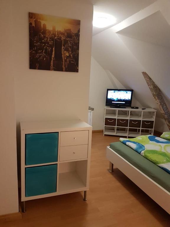 Postel nebo postele na pokoji v ubytování Flensburg City - 24h