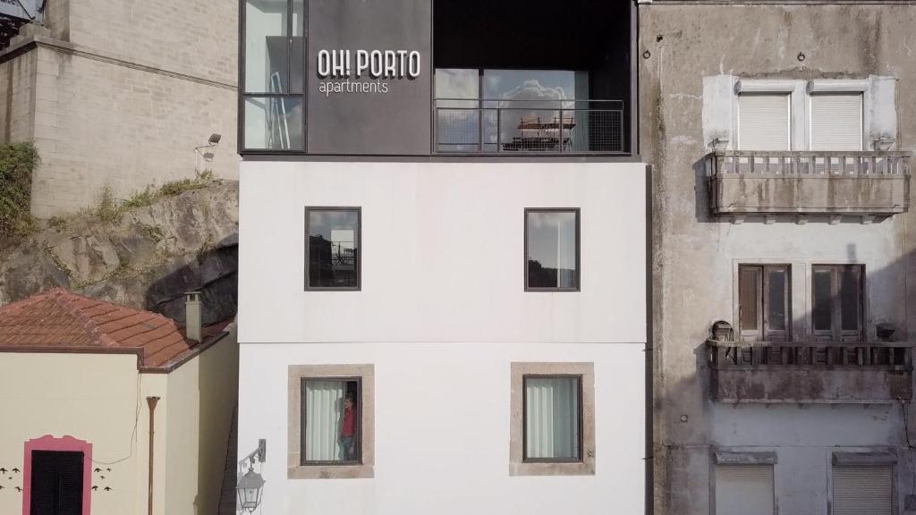 Budova, kde se aparthotel nachází
