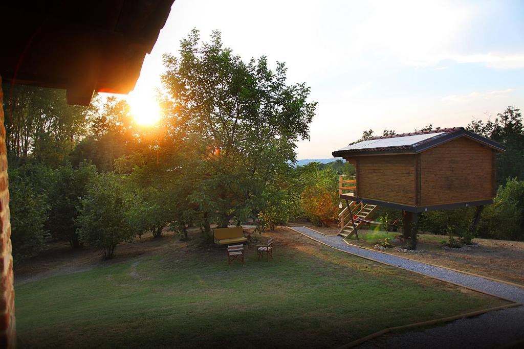 Zahrada ubytování Ecolodge Langhe