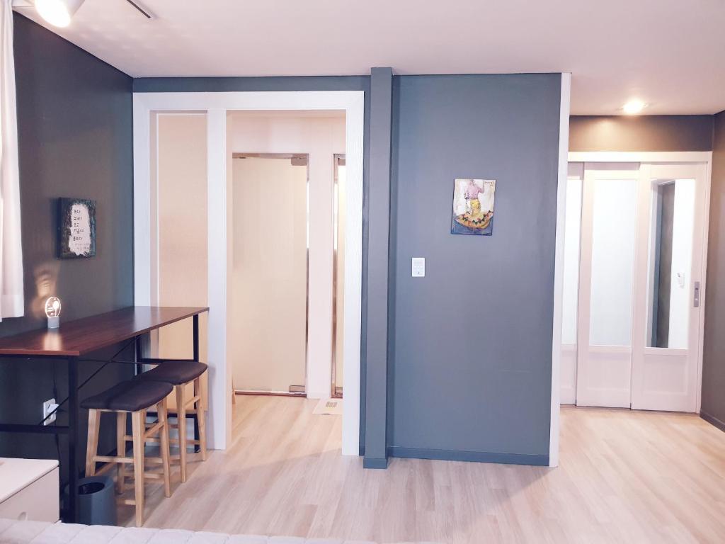 Fotografie z fotogalerie ubytování Picasso Guesthouse v destinaci Mokpo