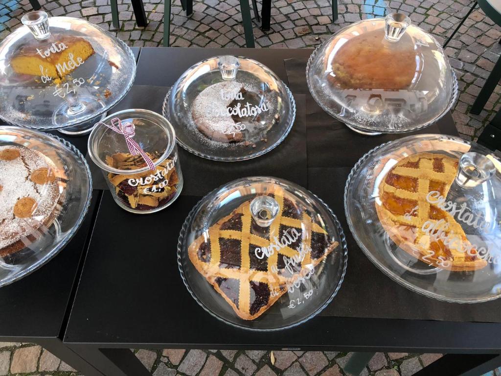 Vinoteca La Sacrestia - 12