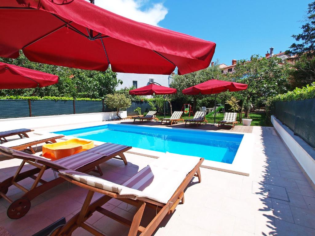 Holiday Home Eufemia-1 by Interhome