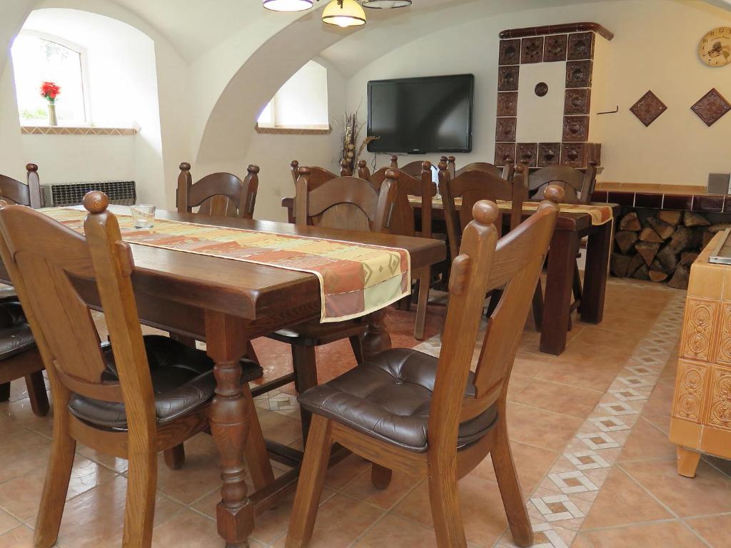 TV a/nebo společenská místnost v ubytování Holiday Home Sezímky by Interhome