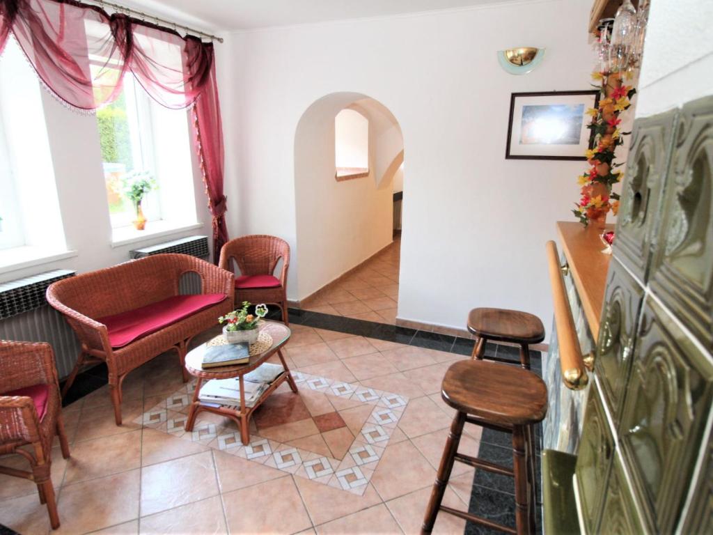 Posezení v ubytování Holiday Home Sezímky by Interhome