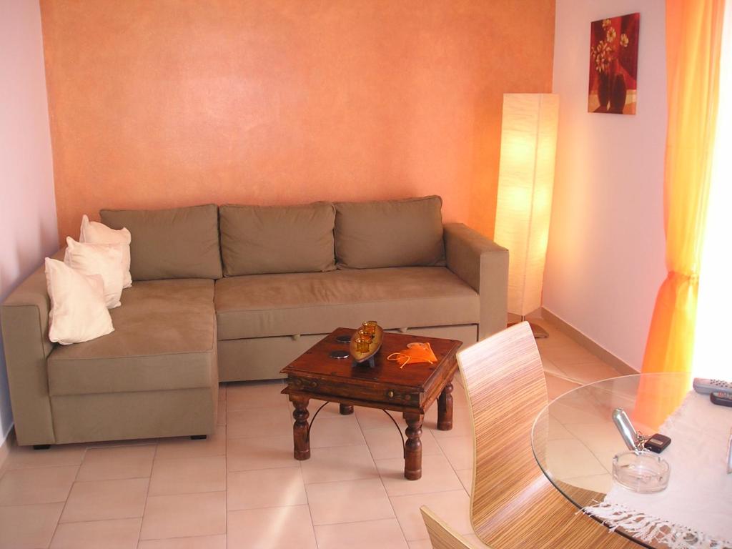 Posedenie v ubytovaní Panoramic sea view1bedroom Apart.Glyfada beach2-4p