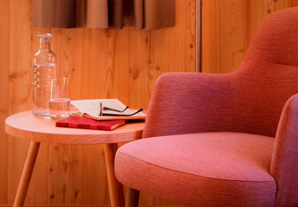 Posezení v ubytování Hotel Nest- und Bietschhorn